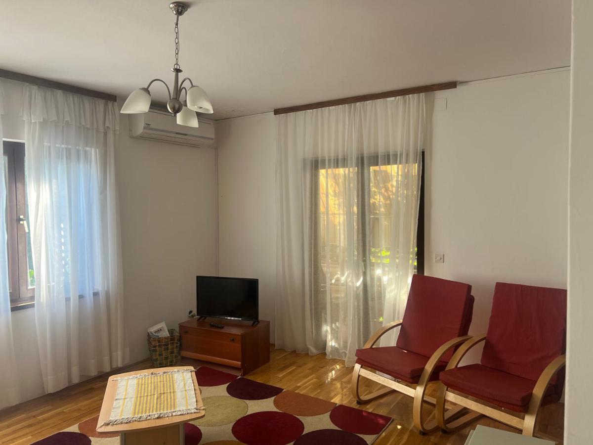 Apartmani Rosa 图兰杰 外观 照片